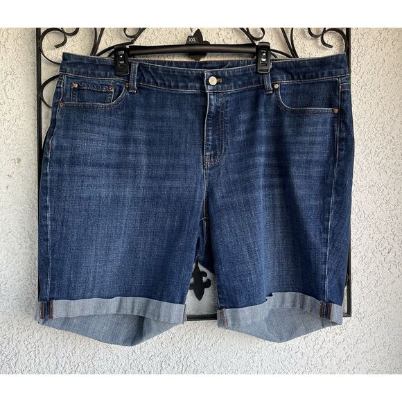Talbots Flawless Girlfriend  Denim Shorts - Size 18W - Blue - Picture 1 of 6